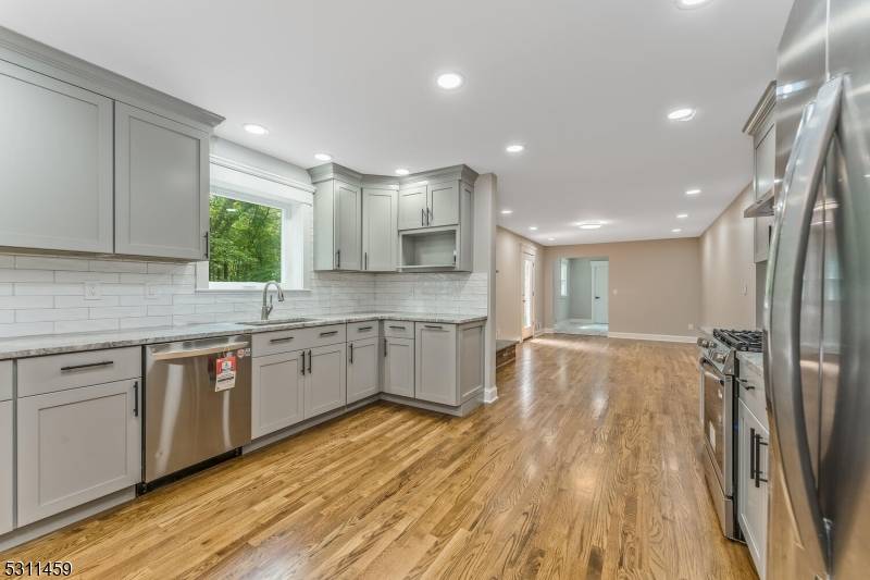 Welcome Home ! ! ! Beautifully updated, move in ready home offers the perfect blend of comfort, style and convenience simply unpack and start enjoying !