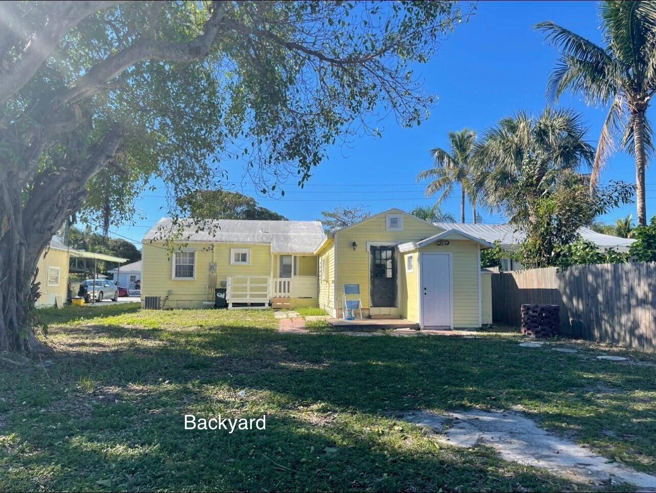 L A MUST ACCOMPANYDO NOT TRESPASS DO NOT DISTURB THE TENANTS DO NOT WALK AROUND PROPERTY WITHOUT L AGreat opportunity to own and customise a charming property in the great ...