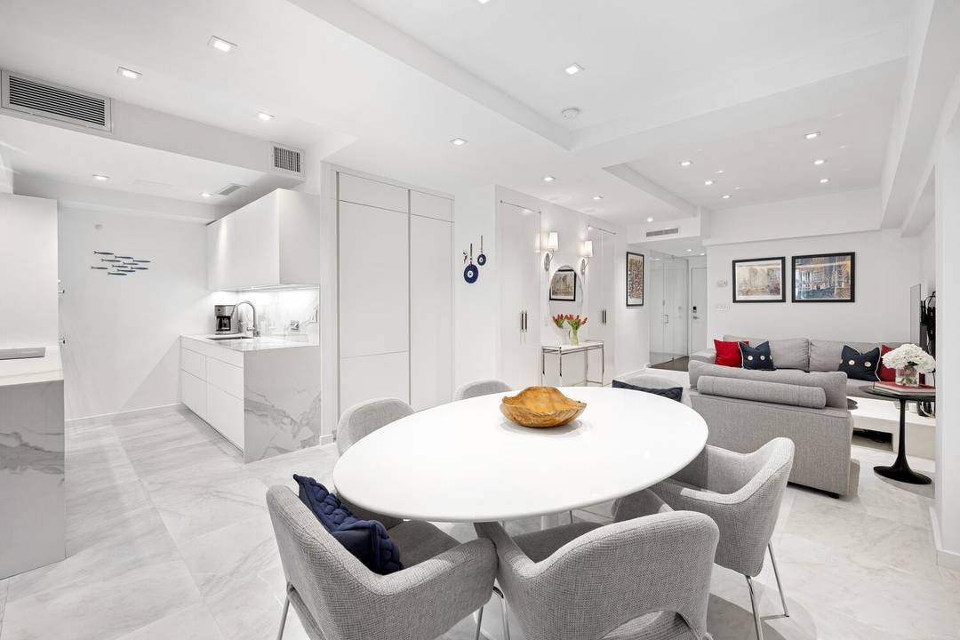 Tucked away in a quiet setting in the heart of Lenox Hill, this beautifully renovated 1 bedroom, 2 bathroom residence features a rare private garden, offering a serene urban retreat ...