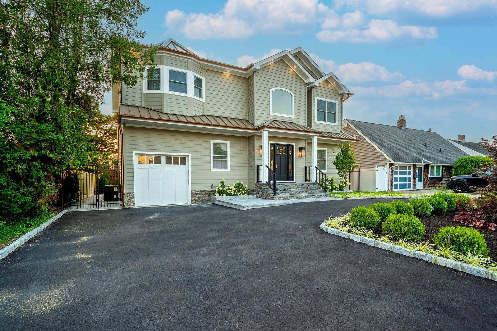 Introducing a stunning 2025 new construction residence, perfectly situated in the heart of Levittown and proudly located within the Island Trees School District.