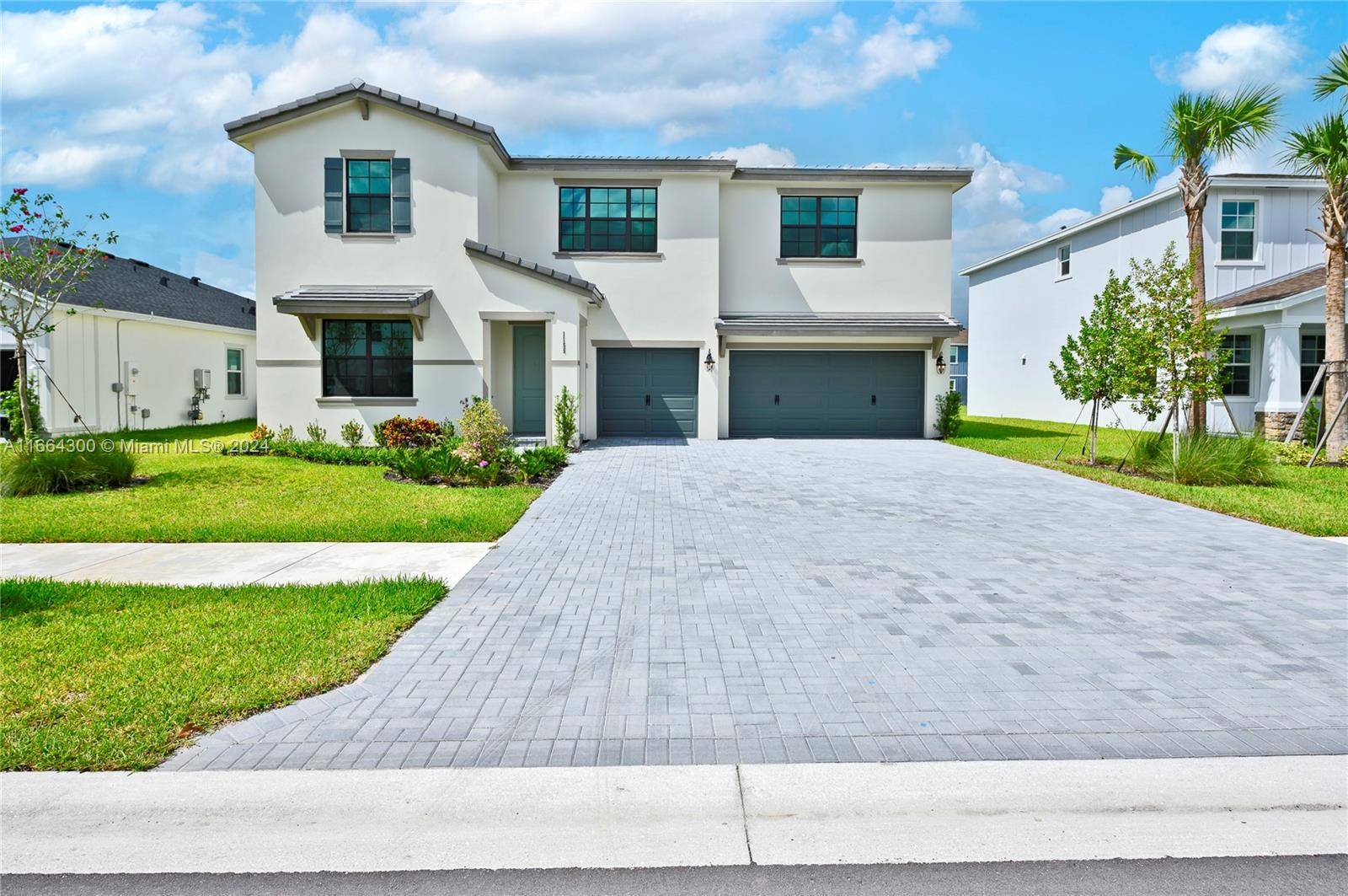 Brand New Luxury Home in Arden, Loxahatchee.