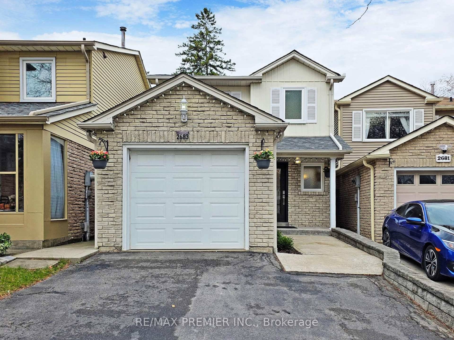 Beautifully Updated Home on a Quiet Court in Erin Mills !
