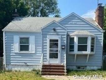 Delightful Updated Ranch with 4 Car Driveway.