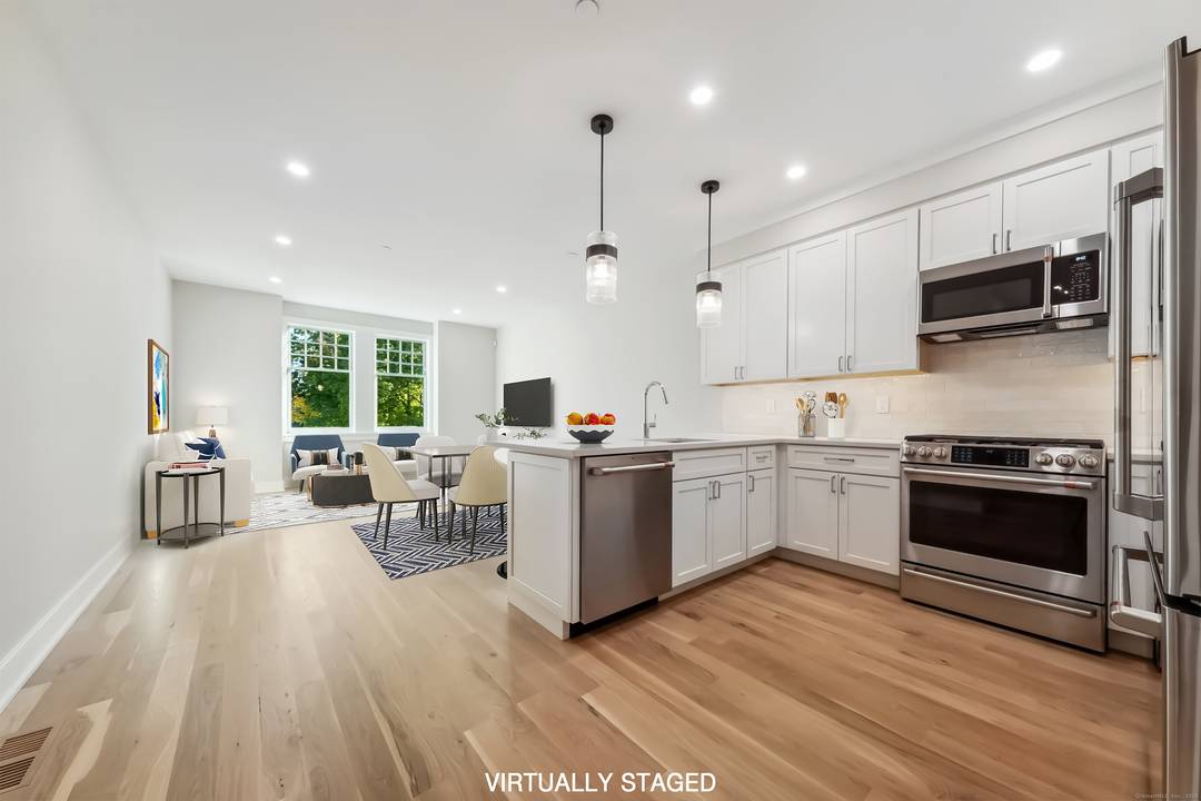 Discover boutique style living at Husted Commons, where timeless elegance meets contemporary design in a prime downtown New Canaan location, just 50 miles from NYC.