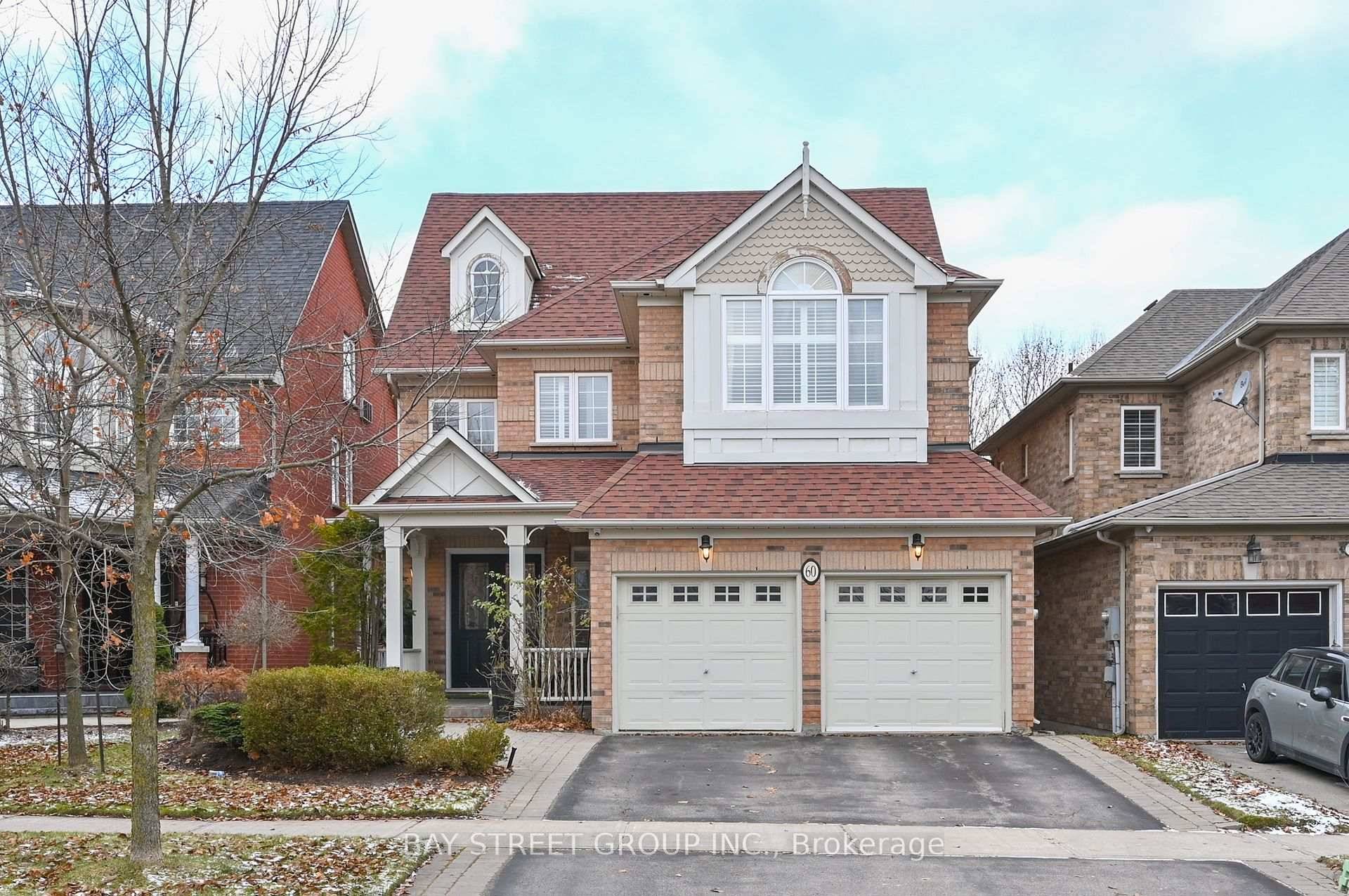 Gorgeous amp ; Prestigious Family Home In Desirable Berczy Neighborhood !