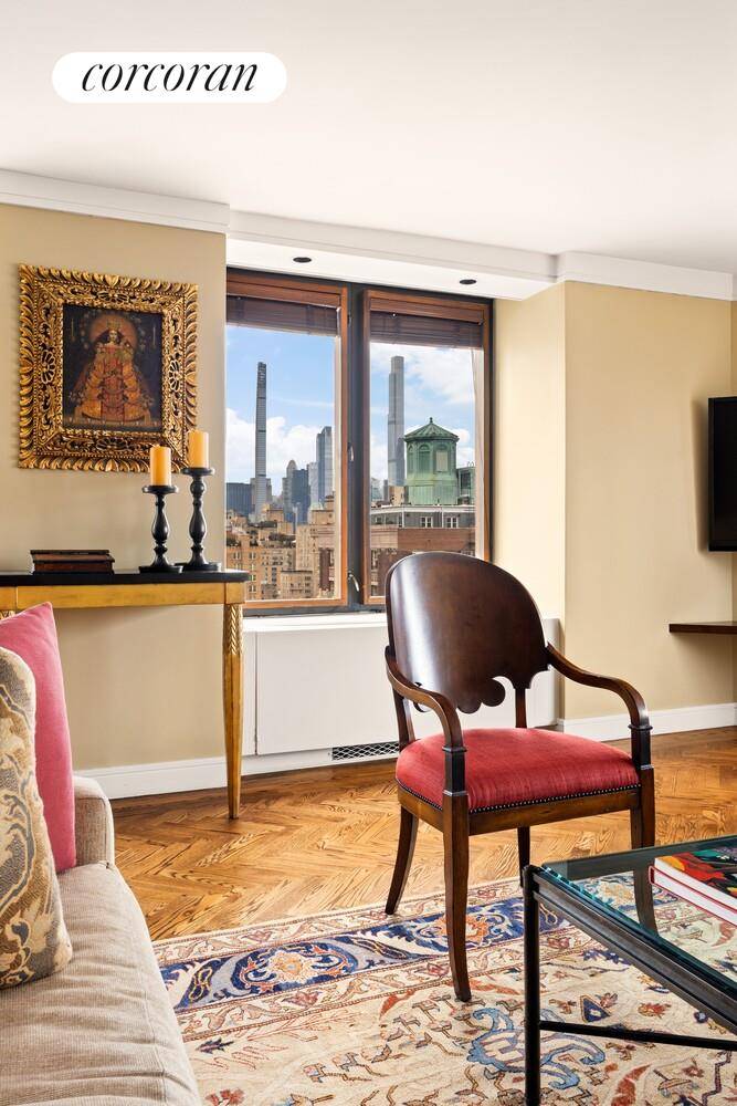 UPPER EAST SIDE SOPHISTICATION AT ITS FINEST SHOWINGS BY APPOINTMENT ONLY.