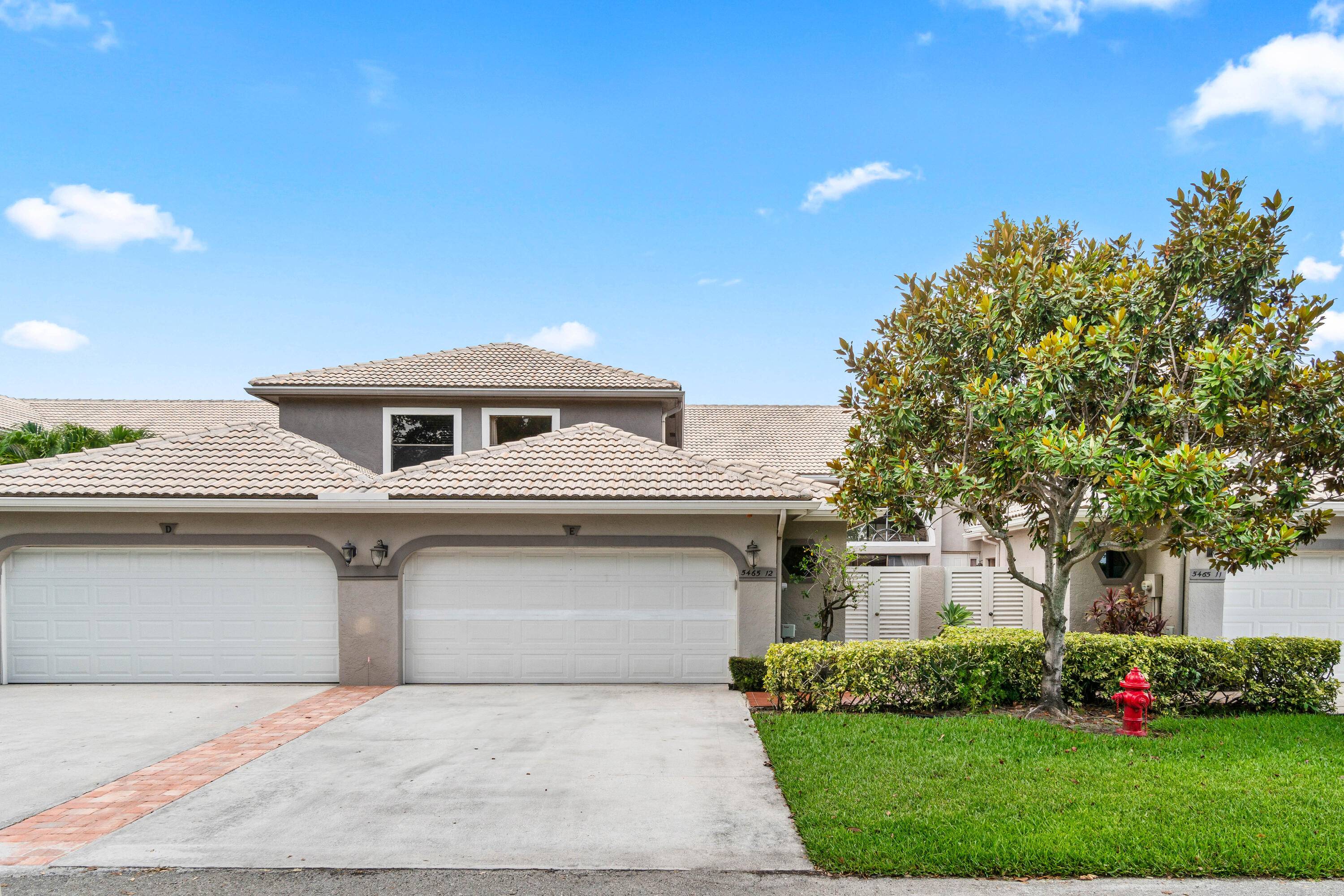 Welcome home to this move in ready 3 bed 2.