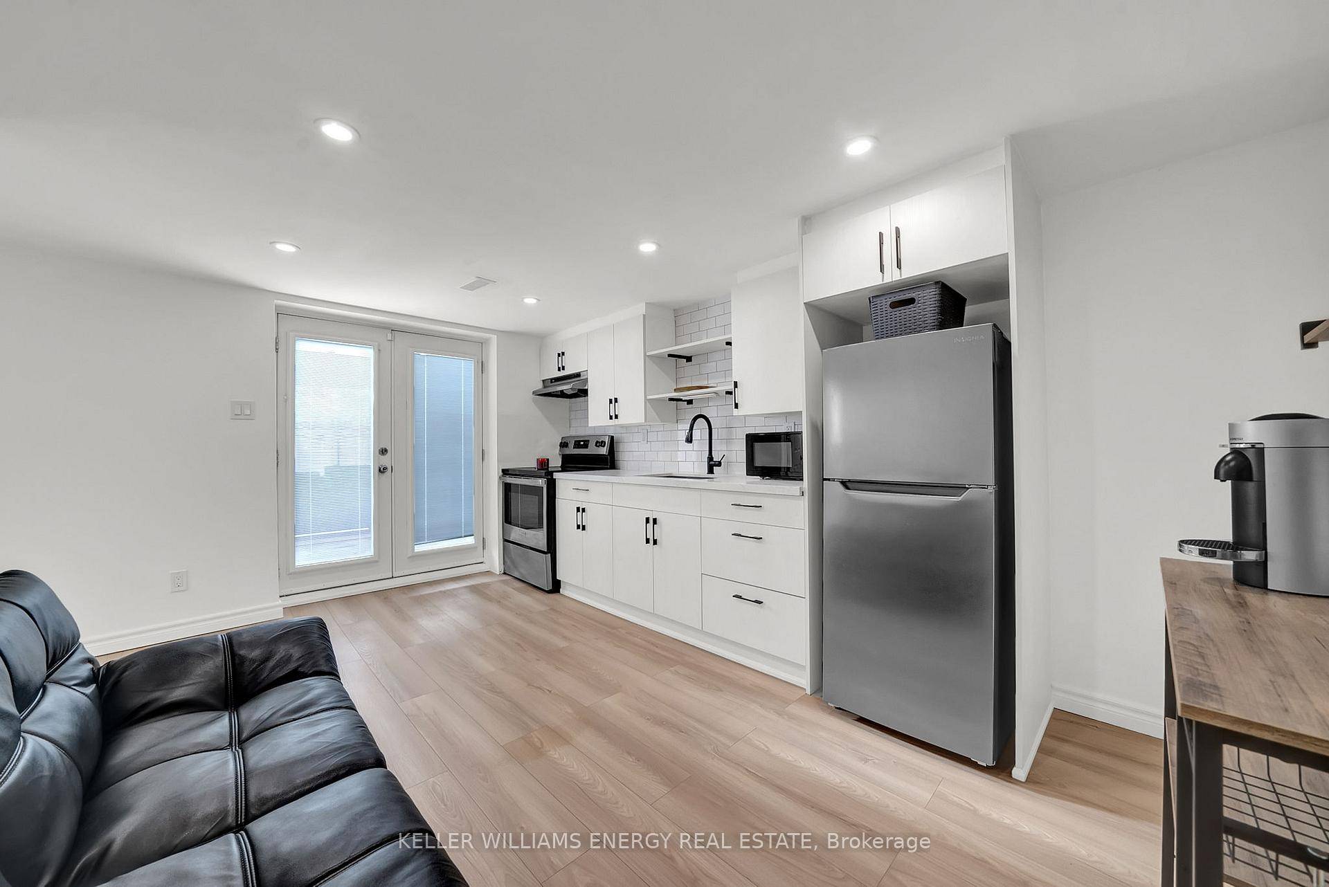 This bright and comfortable lower level rental apartment offers a private walkout entrance and a great balance of convenience and comfort.