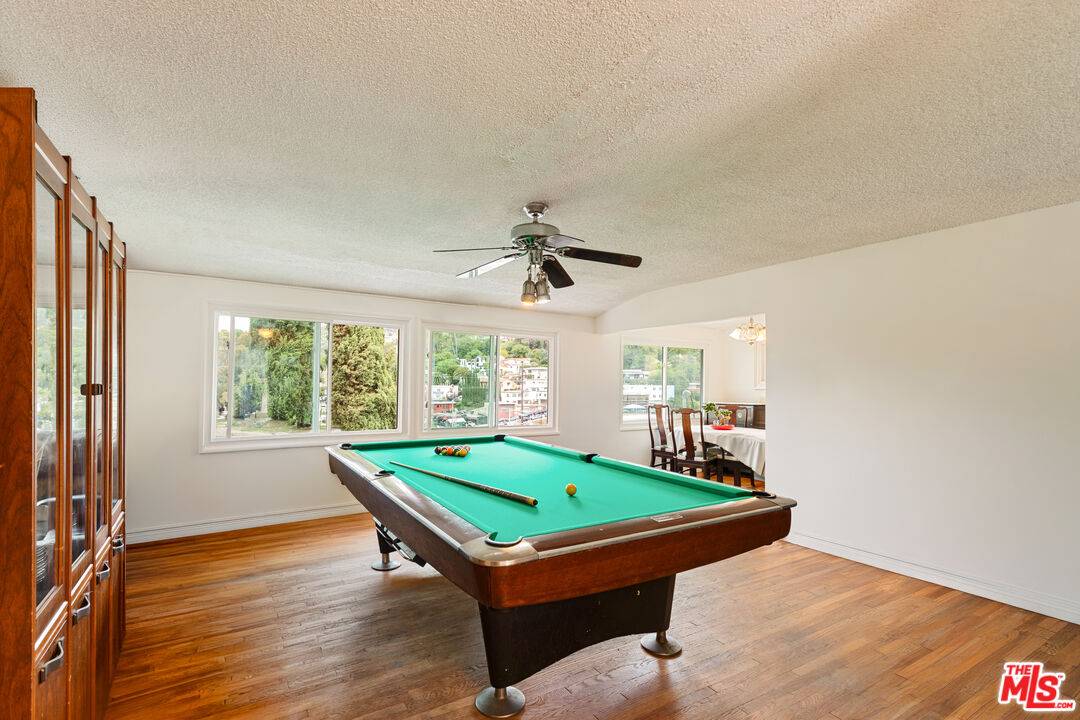 3242 Dos Palos Dr 4BR Hollywood Hills East La