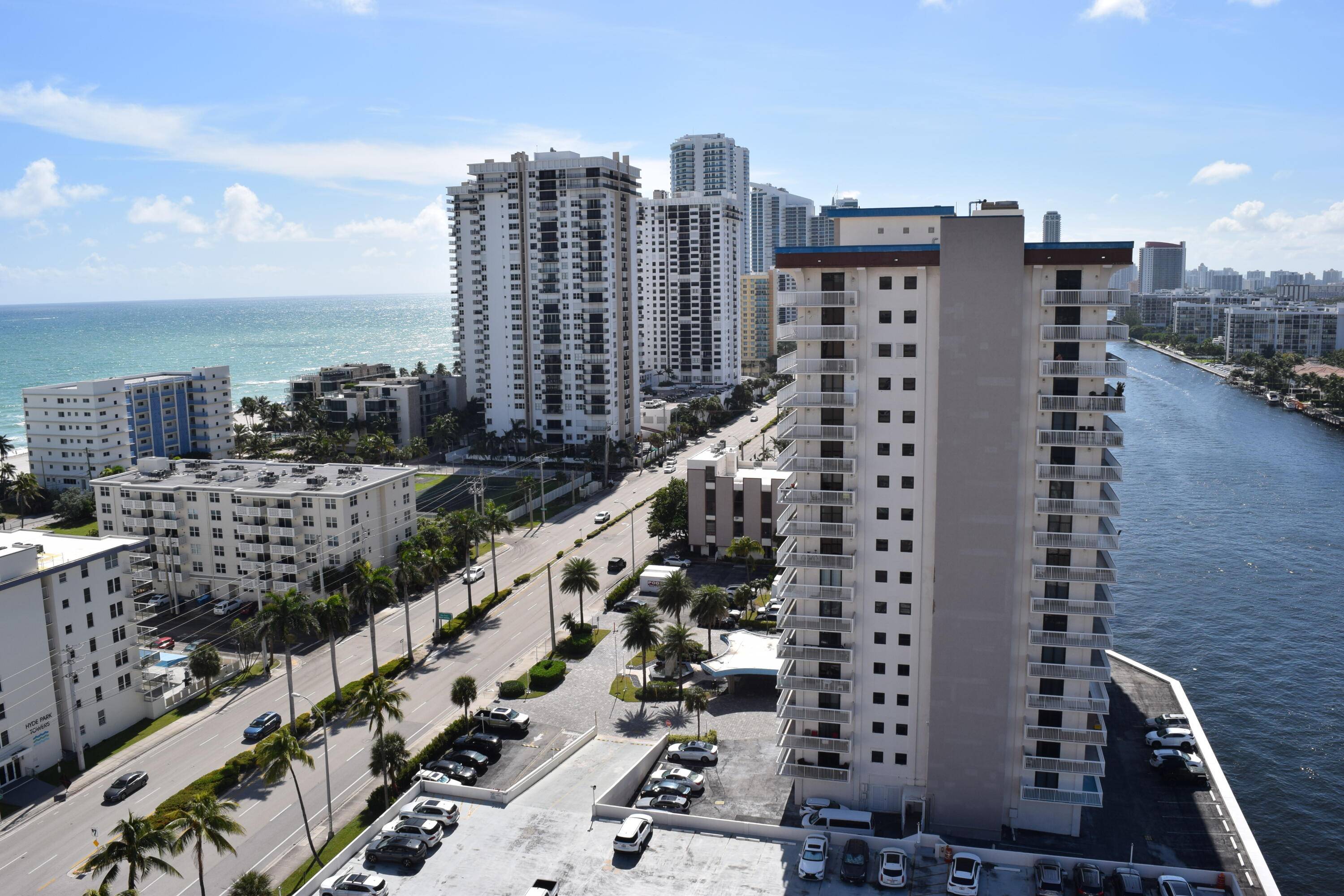 Waterfront Living in Hollywood Beach !
