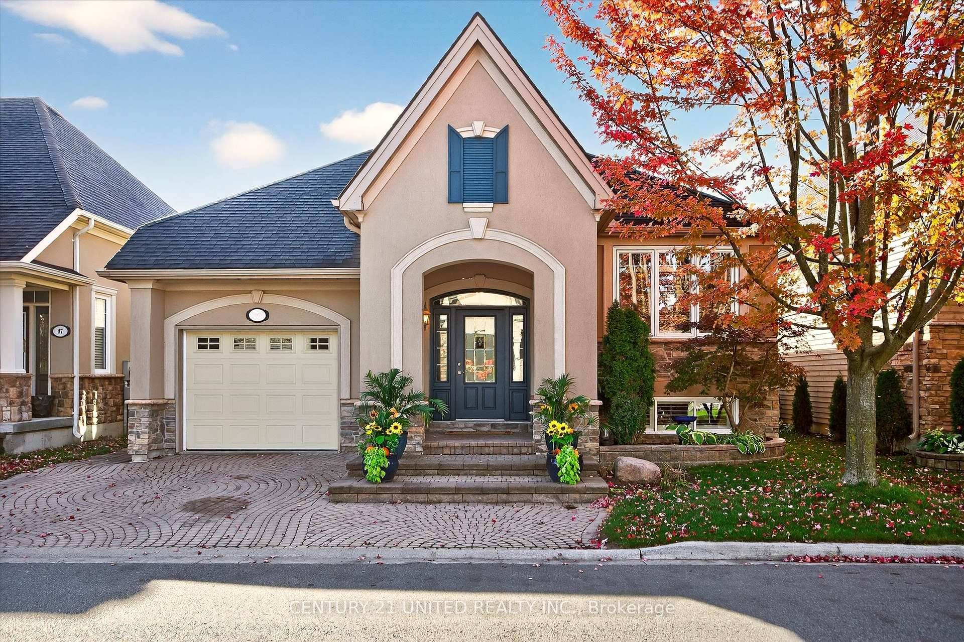 Luxury Living near Lock 19 !
