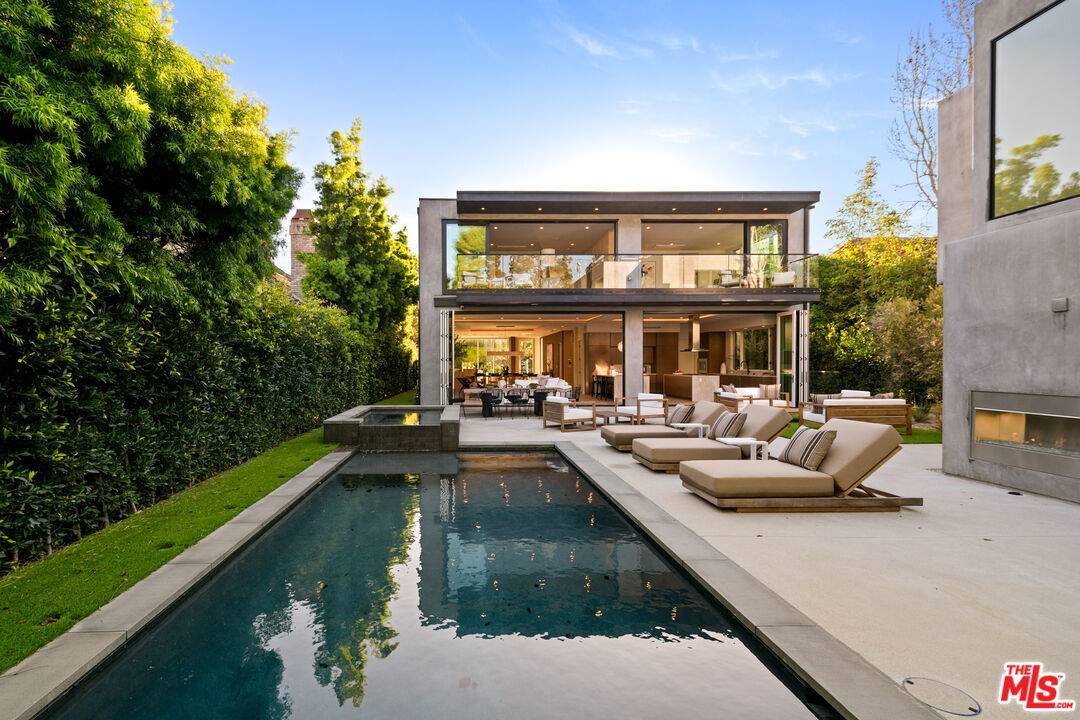 615 23rd St 7BR Santa Monica La