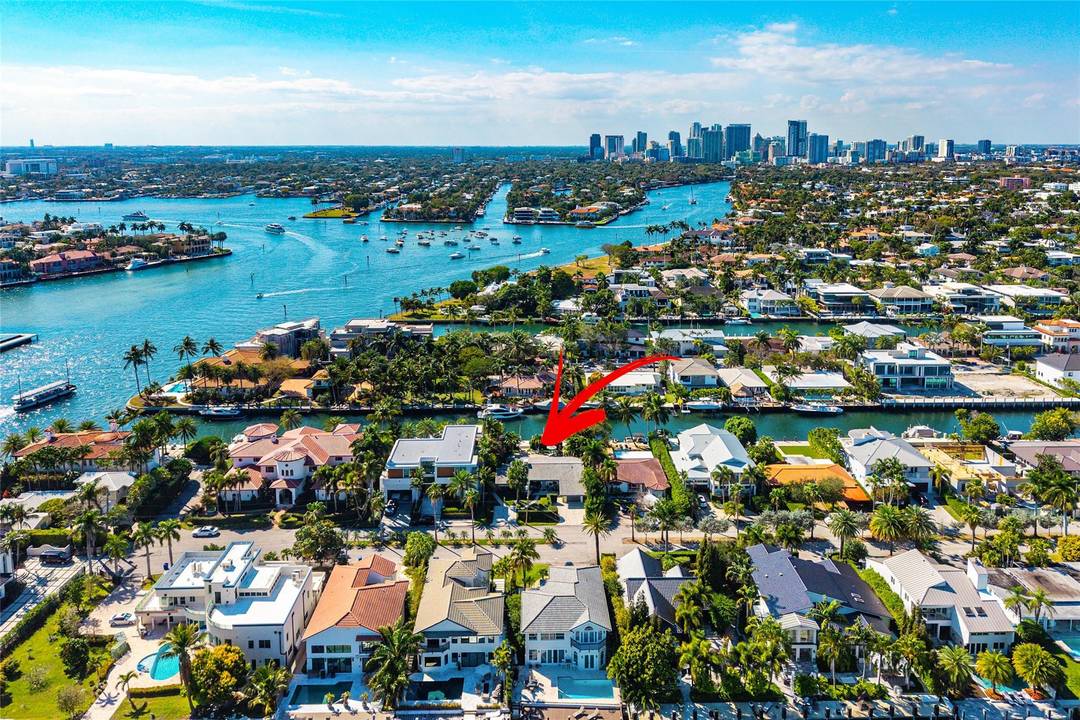Beautiful single family waterfront home located in one of the most desirable gated neighborhoods in Fort Lauderdale, Riviera Isles, just off Las Olas Blvd.