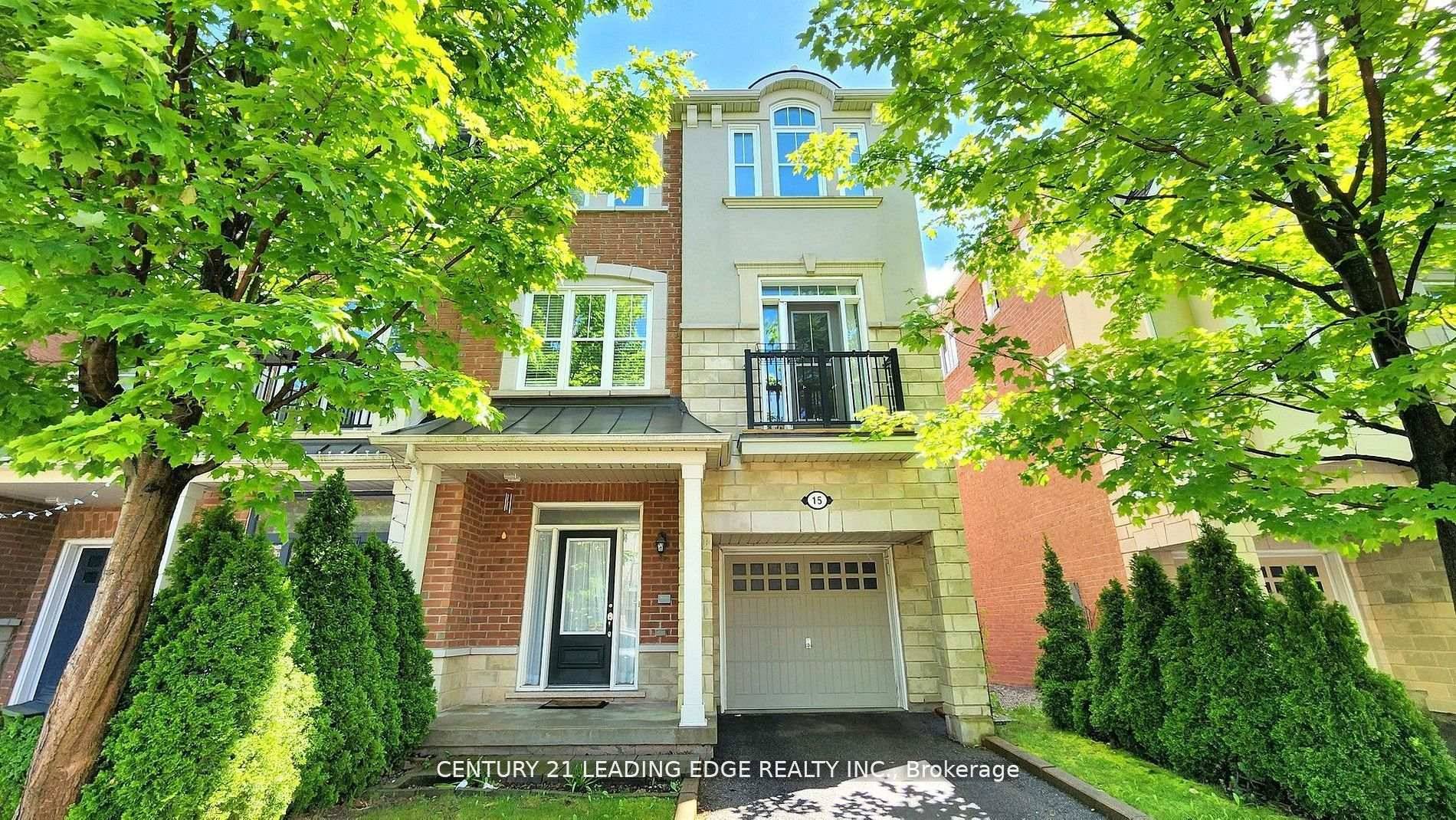 Discover the epitome of modern living in this sensational 4 bedroom, 4 bathroom residence ideally situated in the heart of Scarborough.