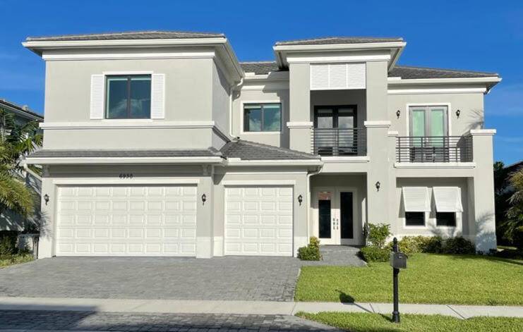 EXQUISITE TURNKEY, FULLY FURNISHED HOME BUILT IN 2020.