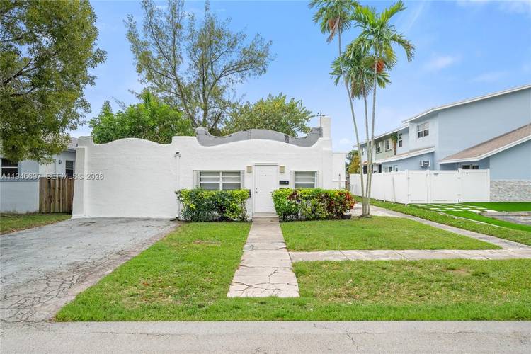 Introducing a rare opportunity in East Hollywood an elegantly updated duplex designed for both steady income and future upside.