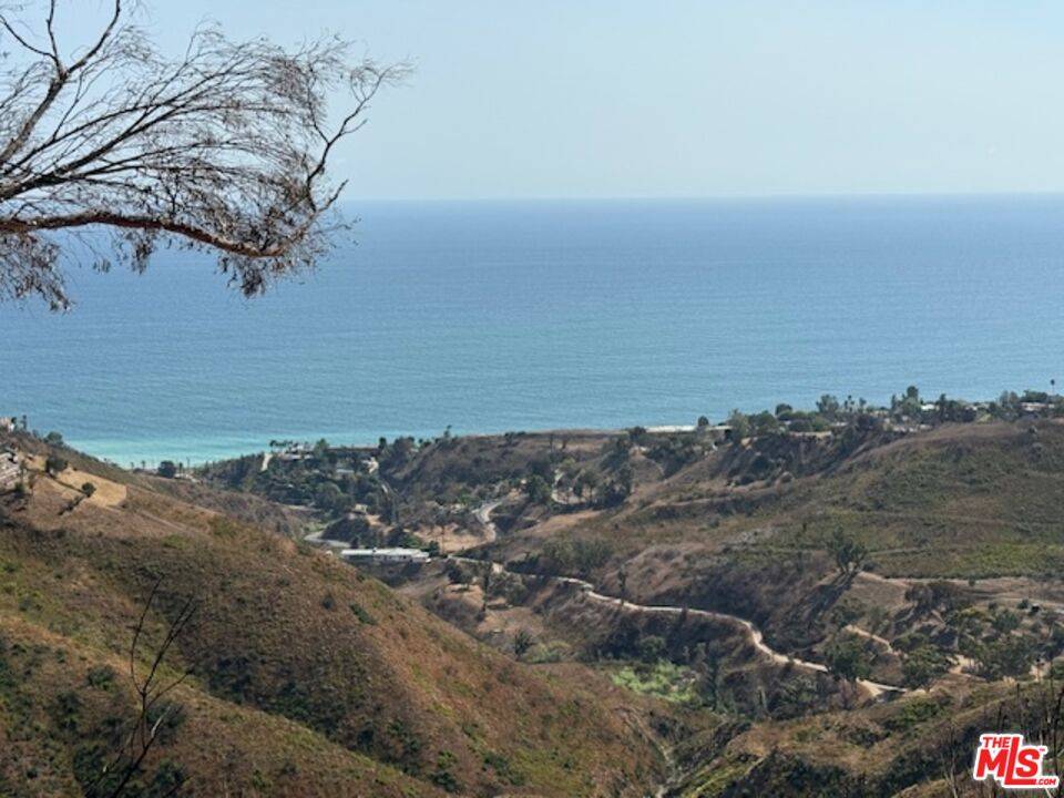 2677   Rambla Pacifico Malibu La