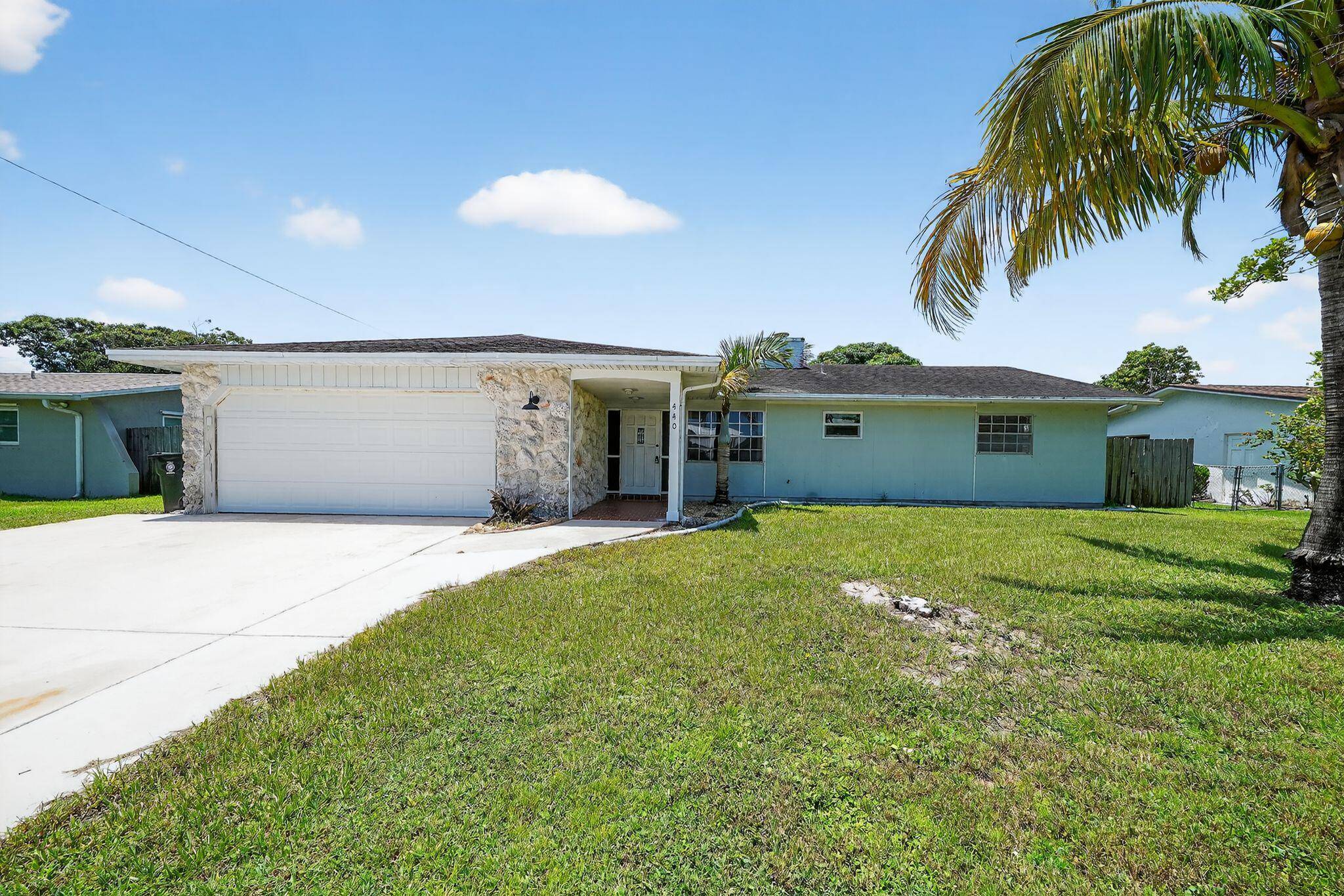 440 SE Sunnydale Lane Single Family Palm Beach