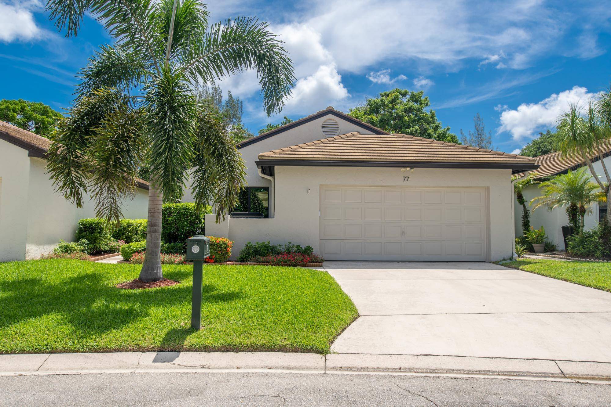 Available December March, with a 90 day min, single level home in PGA National.