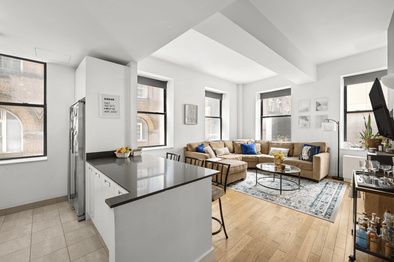 New to the Market Best 3 Bedroom Deal in FiDi Residence 205 at 99 John Street Welcome to Residence 205 at the iconic 99 John Deco Lofts, an Art Deco ...