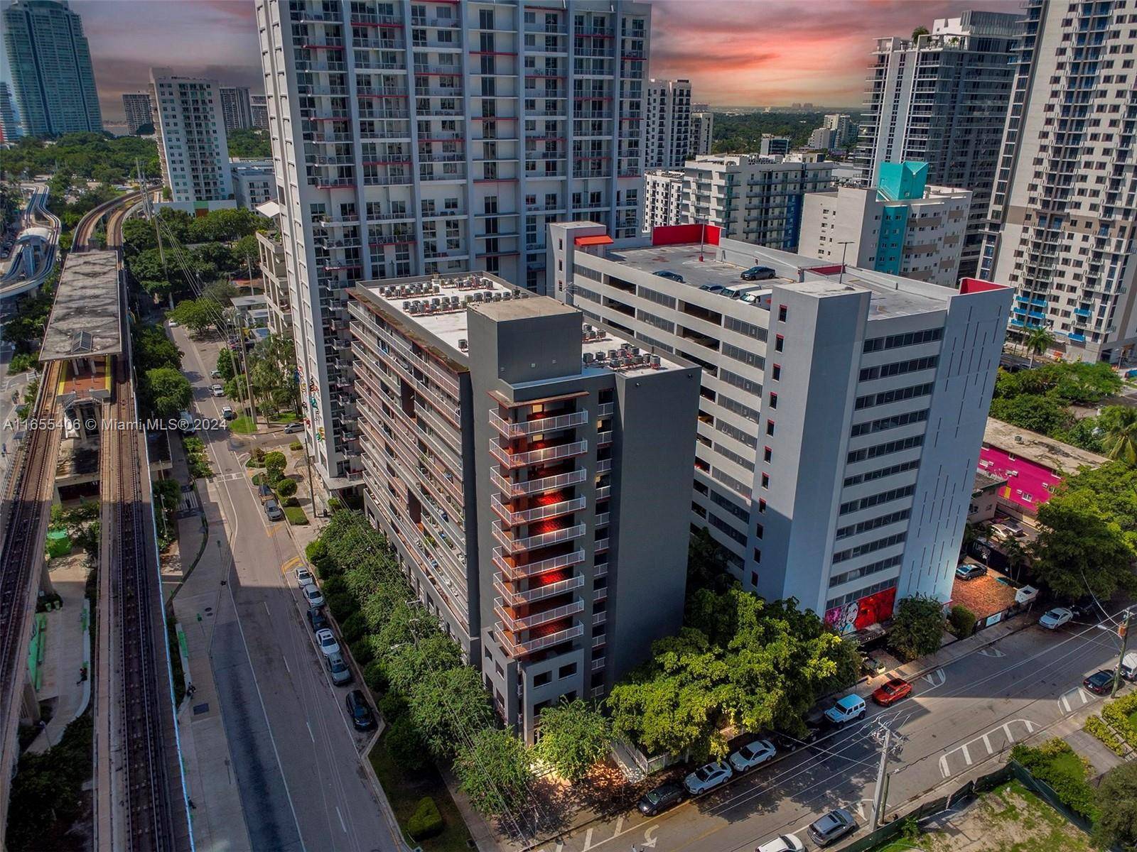 Prime Downtown Miami Brickell Condo Unbeatable LOCATION !