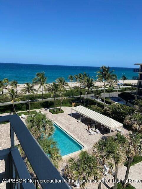 THE PERFECT PALM BEACH PIED A TERRE !