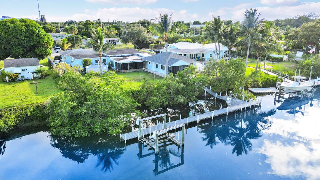 Welcome to your coastal escape !