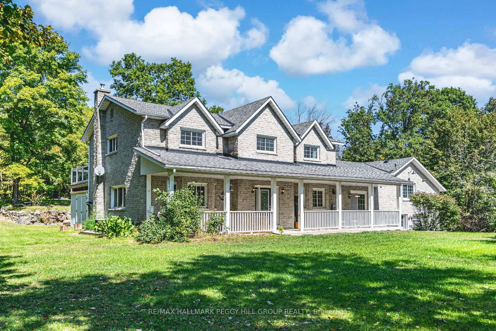 WELCOME TO YOUR OWN PRIVATE 3 ACRES OF MUSKOKA PARADISE WITH A 1400 SQ FT HEATED GARAGE SHOP, RESORT STYLE OUTDOOR LIVING, amp ; RUSTIC CHARM !
