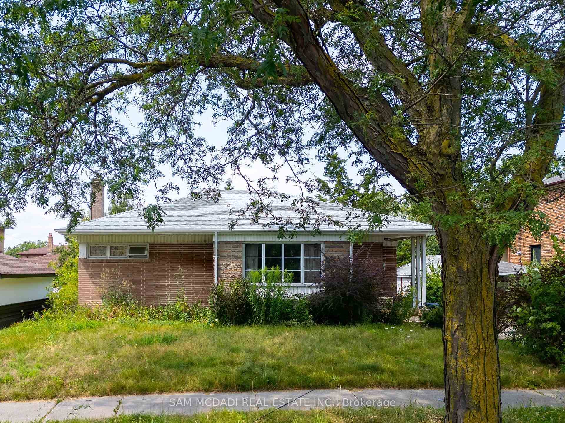 Exceptional building opportunity in sought after North York neighbourhood with already approved lot severance !