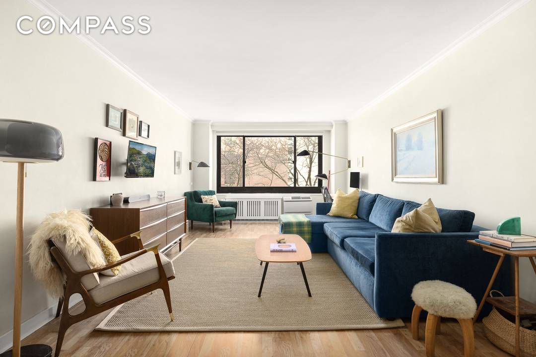 Welcome to a beautiful home located in historic Clinton Hill Brooklyn in the Willoughby Walk Cooperative Apartments, which is comprised of 575 units in two buildings 195 Willoughby Avenue and ...