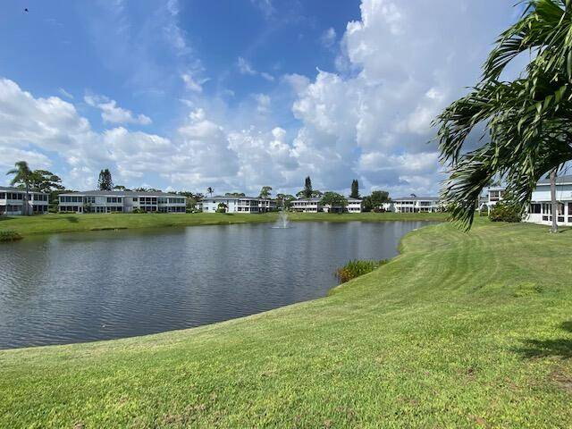 OVER 55 Community of PINES WESTMOVE IN Ready, WATERFRONTOUT OF STATE SELLER LOOKING FOR OFFERSWILL SELL FURNISHED OR UNFURNISHEDVERY WELL PRICEDSCREENED TERRACE with LAKE VIEW, NEW AC 9 23, UPDATED ...