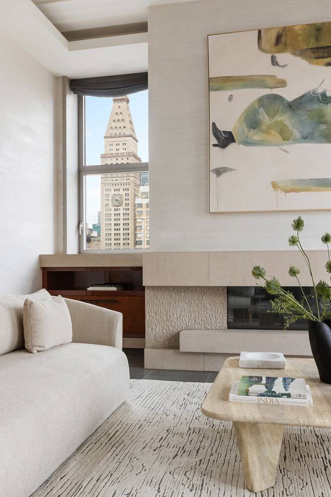 Penthouse 17 at 240 Park Avenue South is a sophisticated full floor residence offering panoramic views, exceptional craftsmanship, and an impeccably balanced layout.