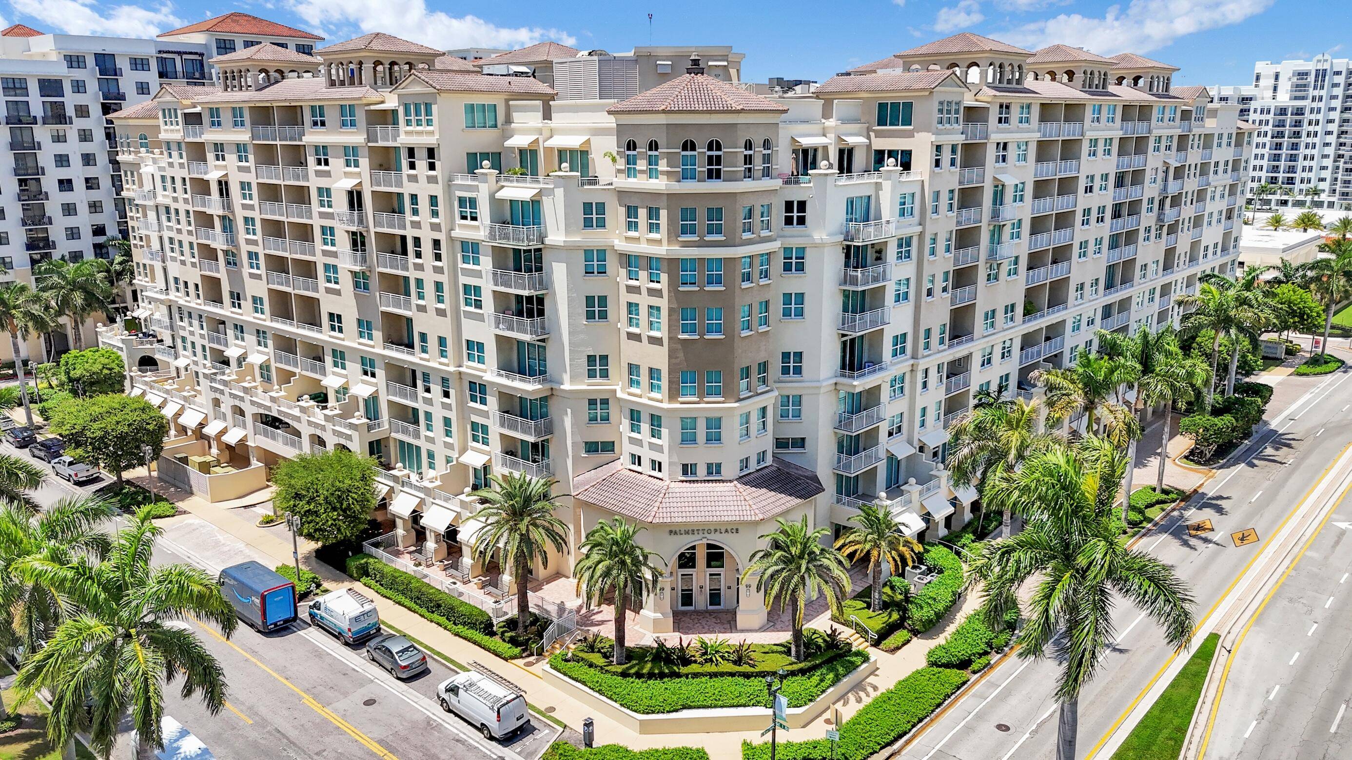The Only 3 Bedroom Available in Palmetto Place A Downtown Boca Location !