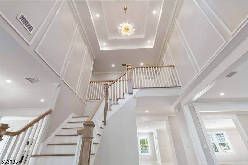 Opportunities like this are increasingly hard to find in Bergen County.