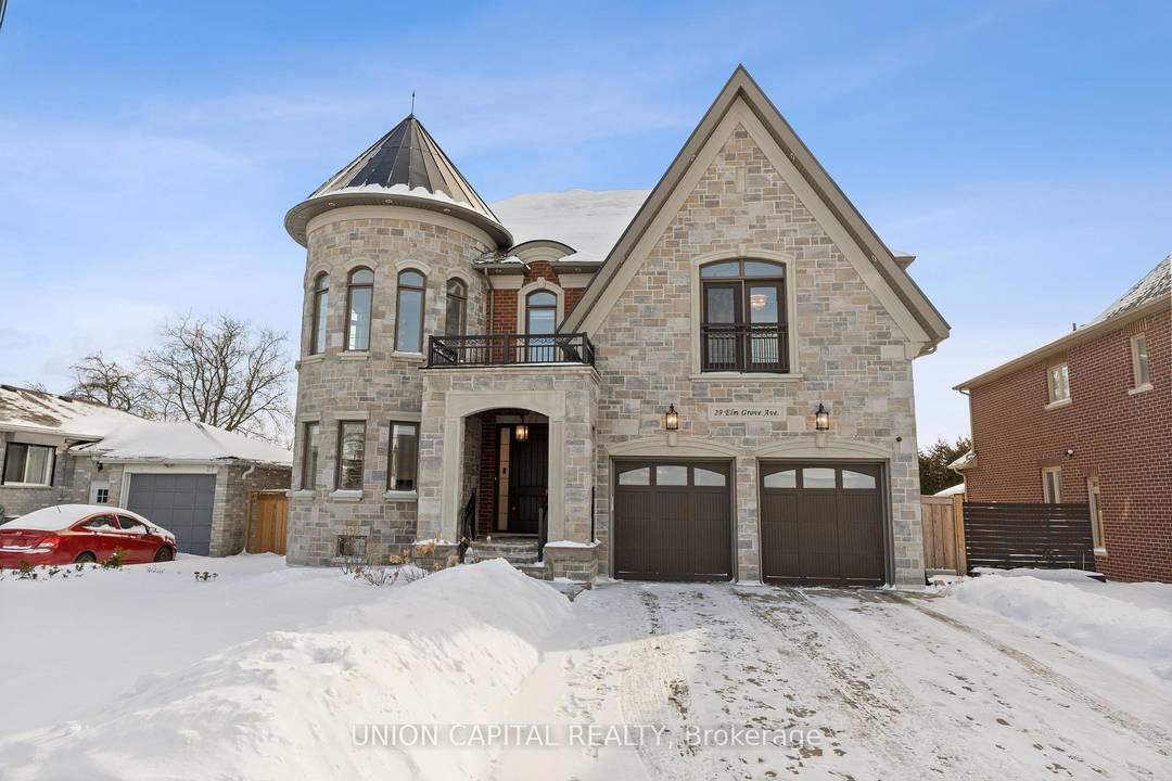 55 x 130 Lot Size Custom Built Luxury Home With Over 6, 000 Sq Ft Of Living Space In Prestigious Oak Ridges.