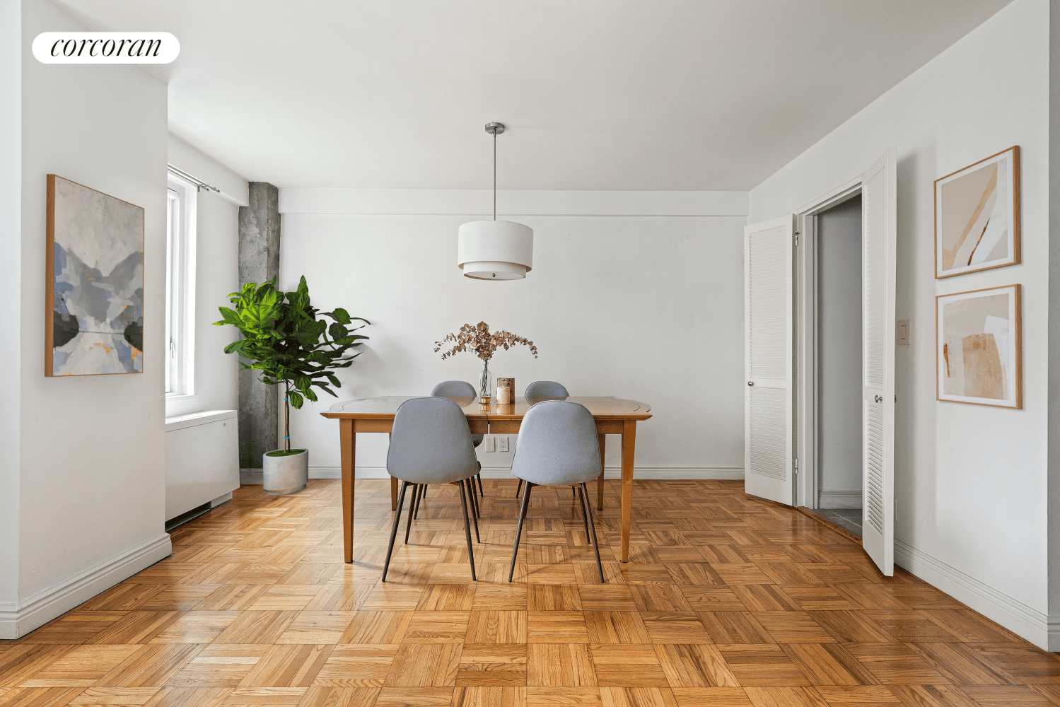 Step into luxury with this stunning 2 bedroom, 2 bath co op apartment in the highly sought after Gramercy North neighborhood.