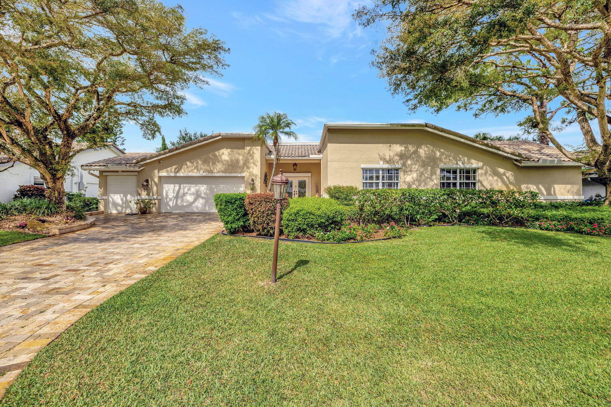 Enjoy living at Seagate Golf at The Hamlet where membership is always at Buyer's option.