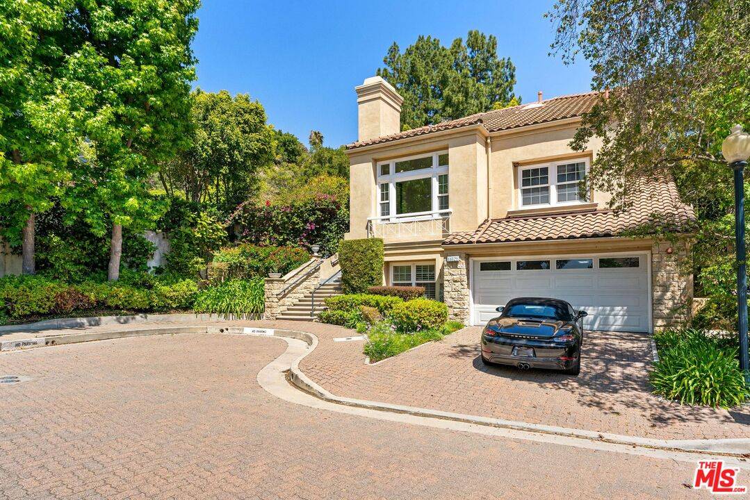 11829   Henley Ln 4BR Bel Air La