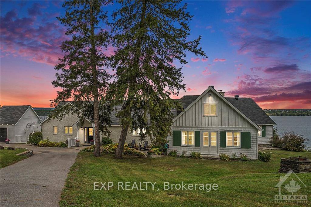 Stunning 5. 5 acre property w over 600ft of pristine waterfront along the Ottawa River amp ; breathtaking views of Gatineau Hills !