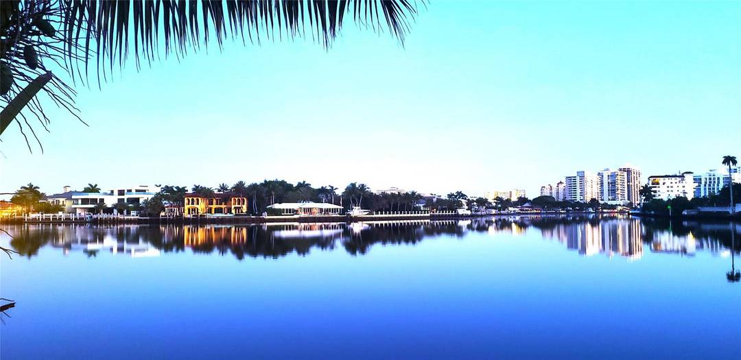 IT s ALL ABOUT THE VIEW ULTRA PRIME VIEW LOT with ENDLESS MASTERPIECE DEVELOPMENT OPTIONS.