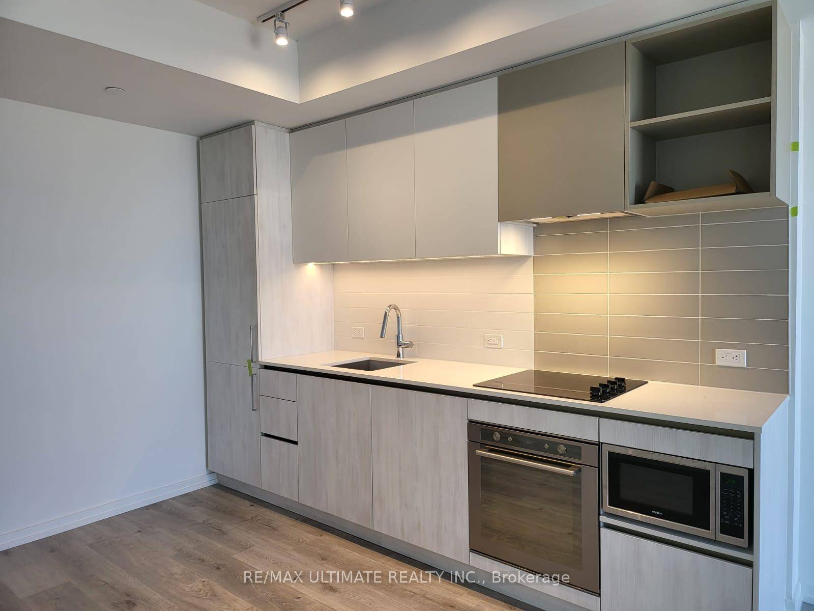 Luxury Living on the 37th Floor at Transit City 4 !