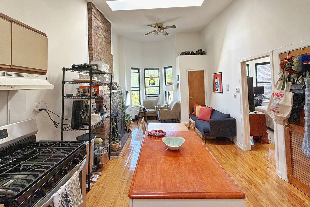 Sun Filled Top Floor Gem in the Heart of Park Slope Welcome home to this exceptionally bright, uniquely charming two bedroom apartment nestled in the very heart of Park Slope.