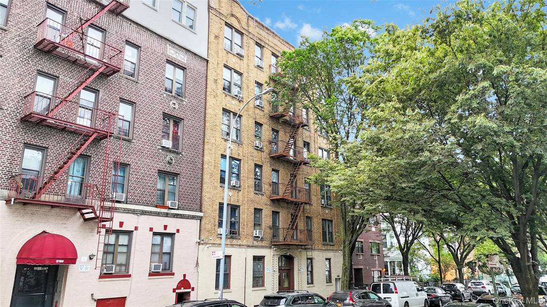 Welcome to this exceptional multi family residential building located in the heart of the Bronx a prime investment opportunity offering comfort, convenience, and strong income potential.