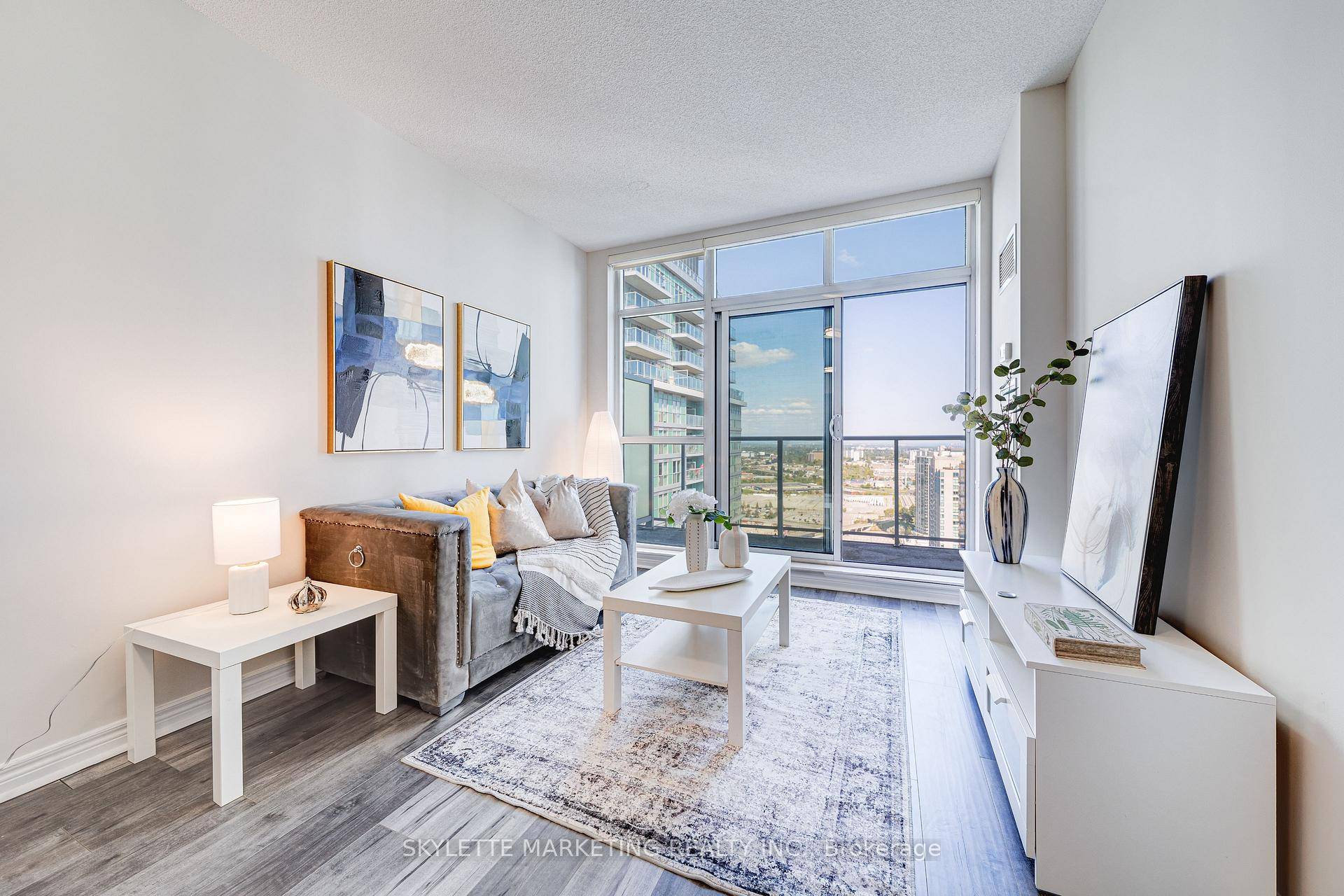 Luxury Open Concept amp ; Spacious Monarch Eq2 2 Bedroom 2 Washroom Upper Penthouse Unit With 2 Large Balconies For Sale !