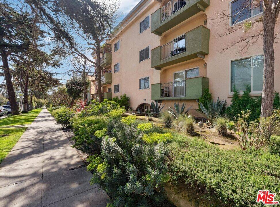 914 Lincoln Blvd 2BR Santa Monica La
