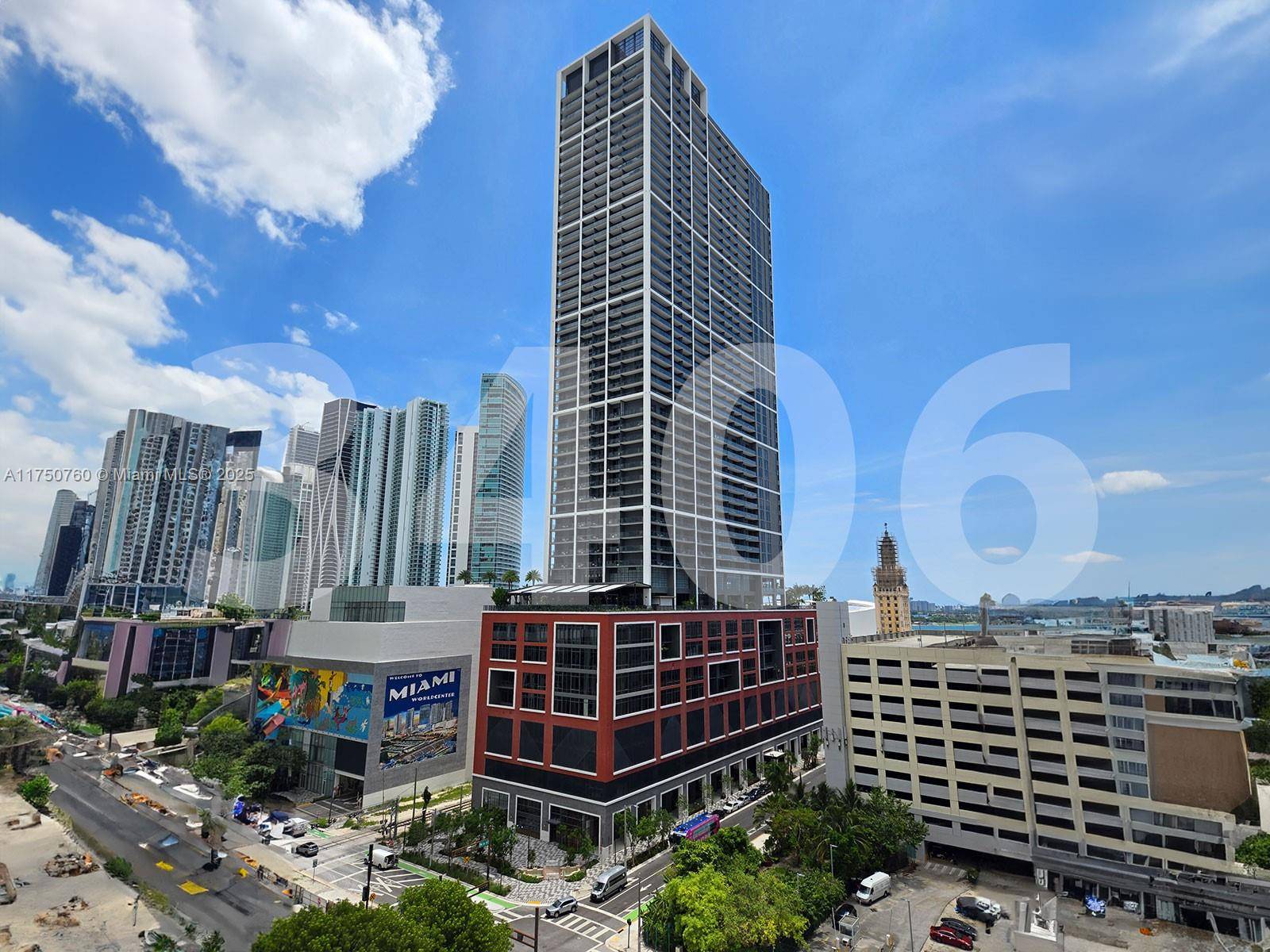 REDUCED BEST PRICED STUDIO PER FLOOR LOCATION Rented at 2550 until 12 8 2025, sold with tenant in place.