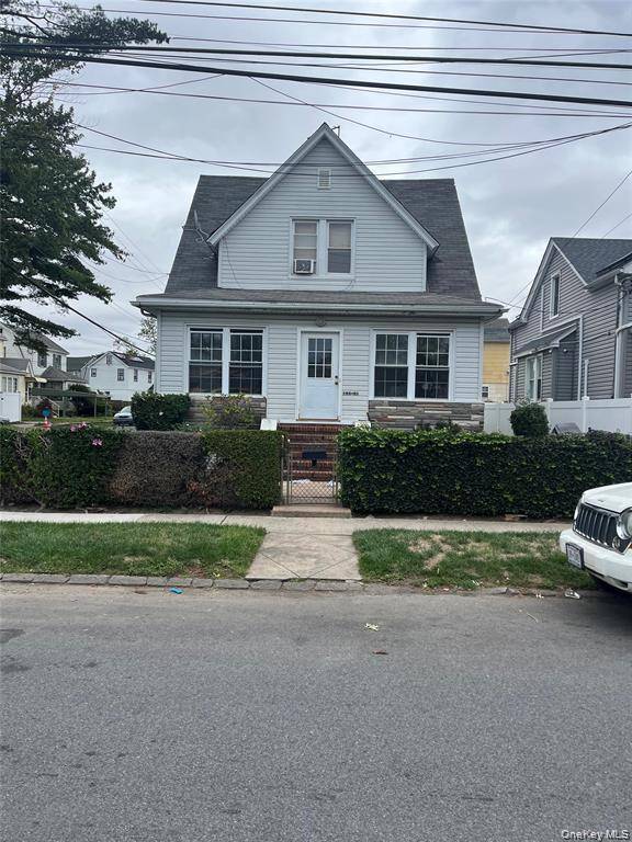 194 01 Nashville Blvd, Springfield Gardens, NY 11413 2 Family Detached CASH DEAL DRIVE BY ONLY !