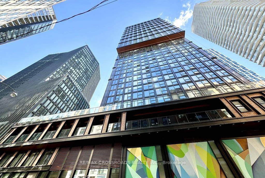 Brand new 199 Church Condo, LPH level, Floor to ceiling windows, Sun drenched unit, has 2 bedrooms and 2 bath rooms.