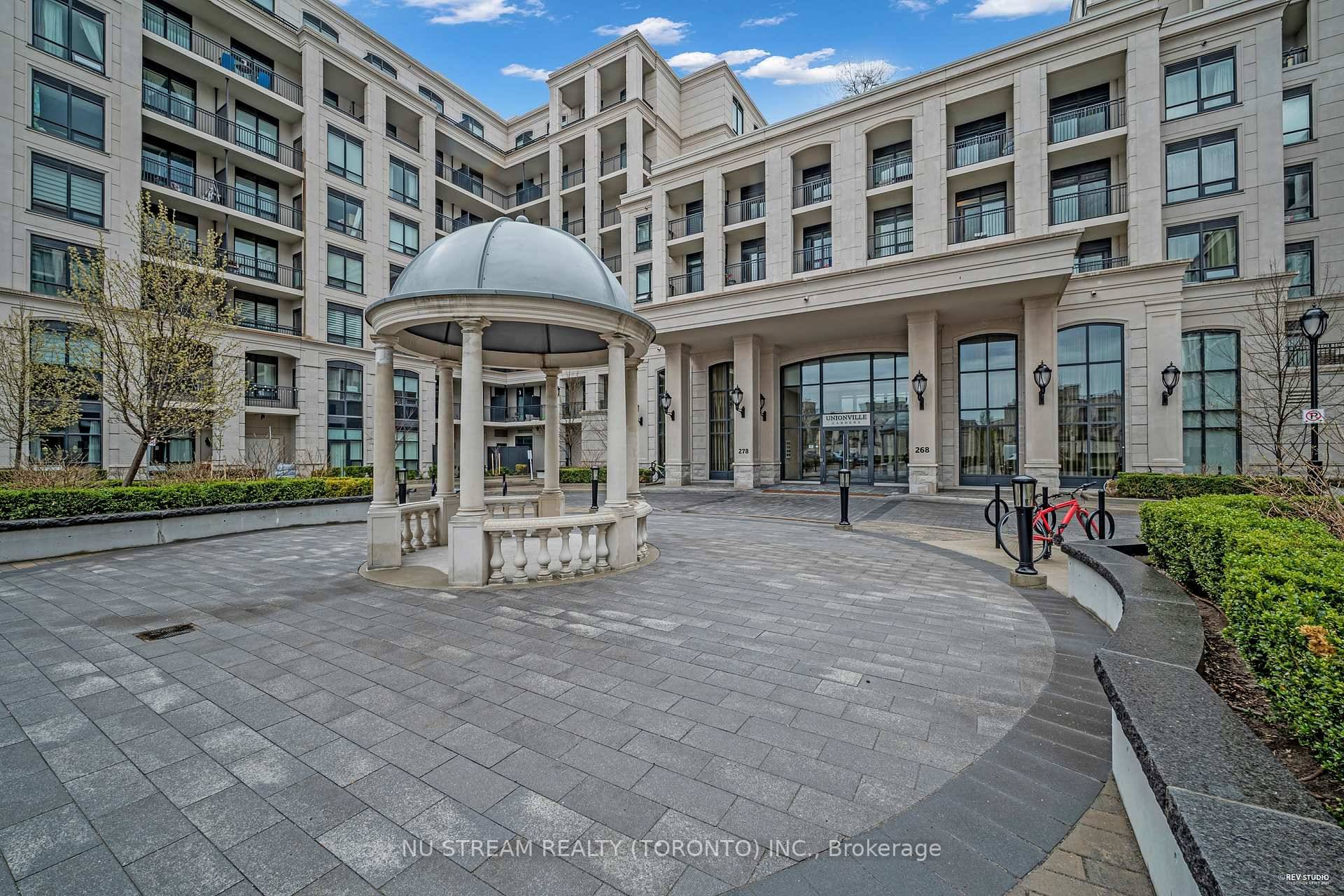 Luxury Unionville Gardens Located At Markham Downtown !
