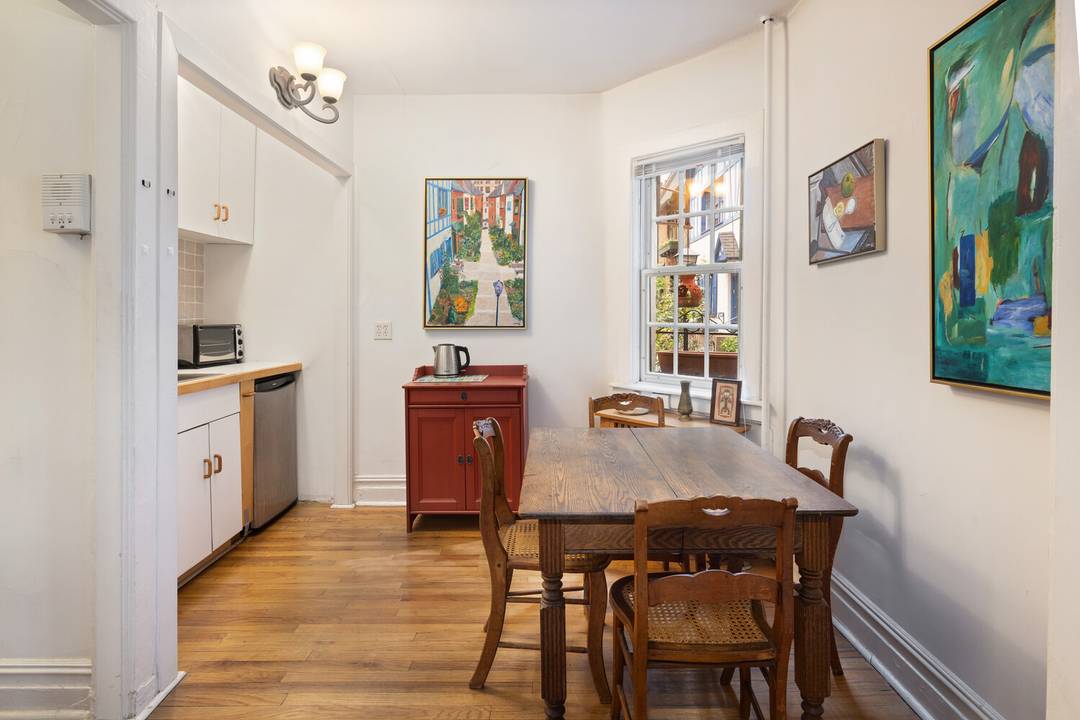 Come see this fabulous 2nd floor one bedroom apartment in the historic Pomander Walk on the Upper West Side.